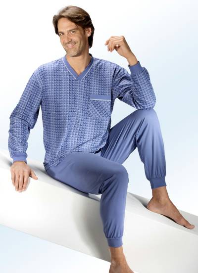 Schlafanzug mit V-Ausschnitt, Brusttasche und Bündchen, Jeansblau-Bunt, Größe 56 von BADER