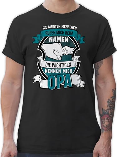 T-Shirt Herren - Geschenke - Die meisten Menschen nennen Mich beim Namen Opa - M - Schwarz - t Shirt männer sprüche Shirts Maenner für Tshirt Mann Geschenk Kurzarm t-Shirts t-schirt Tshirts von Shirtracer