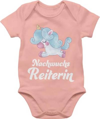 Baby Body Junge Mädchen - Pferde - Nachwuchsreiterin - 12/18 Monate - Babyrosa - frau strampler kurzarm babygeschenke pferd horse bodys für babys body+ reiten babybodys kleidung pferdeartikel von Shirtracer