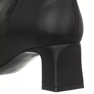 Stella McCartney Boots & Stiefeletten - Falabella Stretch Ankle Boots - Gr. 38 (EU) - in Schwarz - für Damen von Stella Mccartney