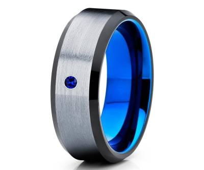 Blauer Saphir Ehering, Wolfram Ring, Schwarzer Grauer Abgeschrägt von YorksJewelryDesign