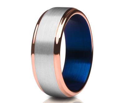 Rosegold Wolfram Ring, Blauer Ehering, Matte Finishe Ring, Hartmetall Ring, 18K Roségold, Hartmetall Ring, Brush von YorksJewelryDesign
