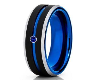 Schwarzer Ehering, Blauer Saphir Wolfram Ring, Jahrestag Ring, Verlobungsring, Hartmetall Ring, Saphir Ring, Schwarzes Ehering von YorksJewelryDesign