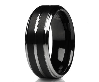 Schwarzer Tungten Ehering, Herren Wolfram Ring, Hartmetall Ring, Jubiläum Ring, 8mm Ring, Einzigartiger Schwarzer Ring, Wolframkarbid Ring von YorksJewelryDesign