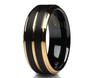 Schwarzer Wolfram Ehering, Einzigartiger Ring, 8mm Ehering, Hartmetall Ring, Herren & Frauen, Schwarzes Ehering, 18K Gelbgold von YorksJewelryDesign