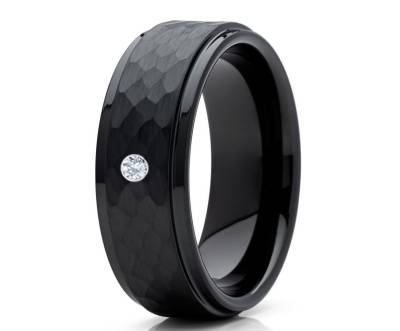 Schwarzer Wolfram Ehering | Weißer Diamant Ring Hartmetall Einzigartiger Verlobungsring von YorksJewelryDesign