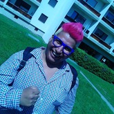 Also mal schön in der Sonne chilln...

was sagt ihr wie soll ich meine Haare nächste Woche machen??

bunt? grün,blau? ich hatte schon alles und deswegen kann ich mich nicht entscheiden.