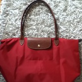 was haltet ihr so von Longchamp-taschen??? Hab sie seid heute <3