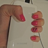 hey wie findet ihr diese nagellack farbe und die streifen dazu ?