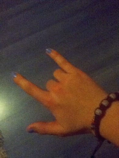 Wer mag alles blauen Nagellack ??? 8-)