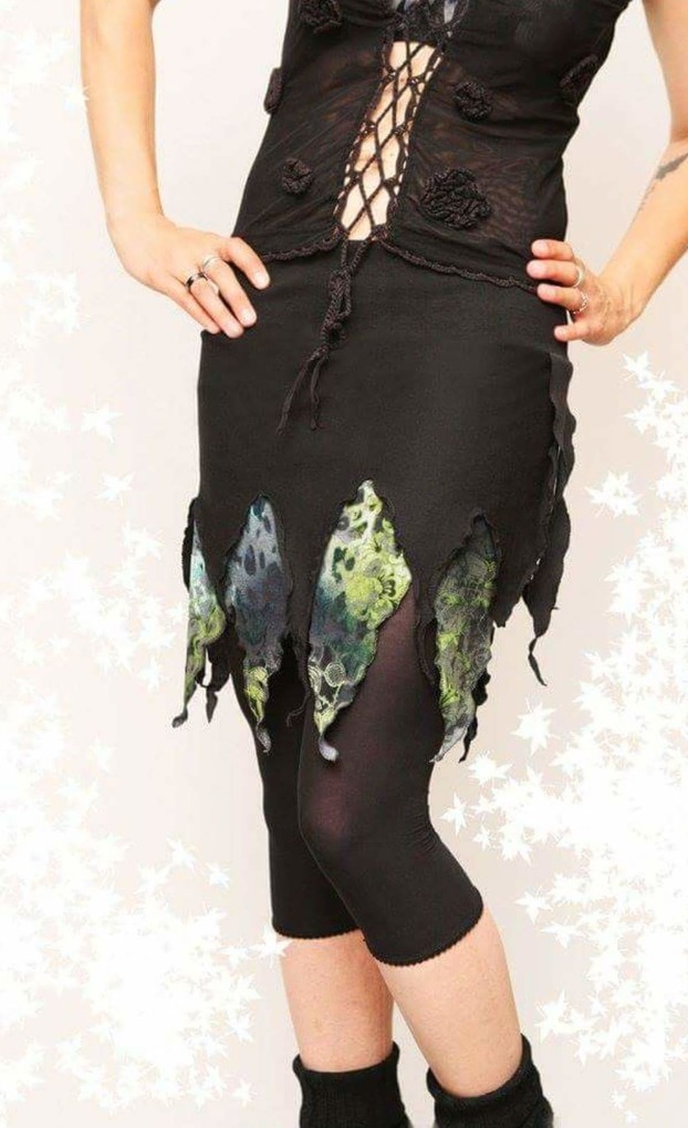 Zipfeloutfit
#zipfelrock #zipfel #ethnostyle #ethno #fetzenrock #elfenrock #goarock Zipfeloutfit
#zipfelrock #zipfel #ethnostyle #ethno #fetzenrock #elfenrock #goarock