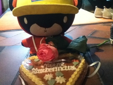 zu kitschig? ich finde nicht, das hatt mir mein freund geschenkt *.*
