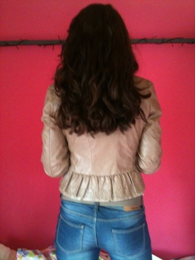 wie ist die Lederjacke ?