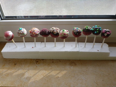 Ich hab mit meiner ABFF cakepops gebacken, warn voll lecker. (Sry, hat nichts mit fashn zu tun.!)