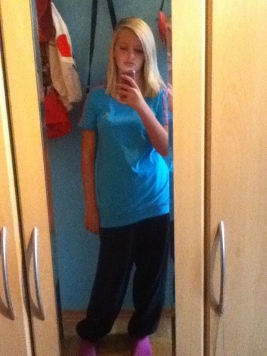 Zum Schulsport??? Zum Schulsport???