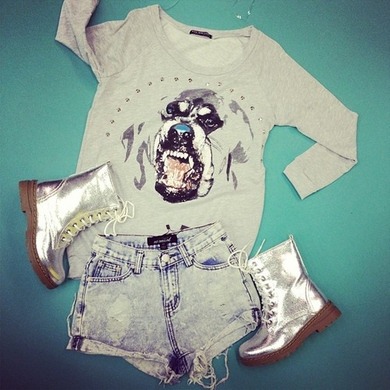 ☆ sσмєωнєяє σvєя тнє яαιивσω ☆