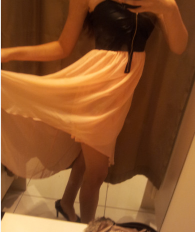 Passen die Schuhe und das Kleid zsm. und würdet ihr es zu einer Hochzeit anziehen? :)