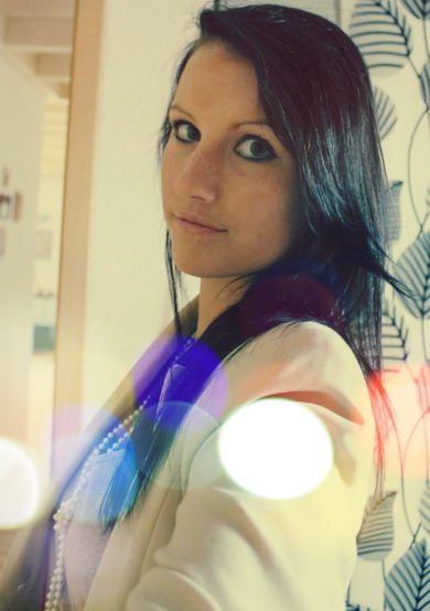 Zu welchen Schuhen, könnte ich den Blazer tragen ? *wichtig* ;)