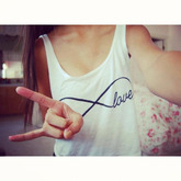 Wo gibt es solche Shirts?? <33