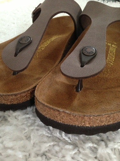 wie findet ihr birkenstocks? die sind ja im Moment so angesagt ;)
