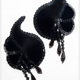 Verführerische Lack Pasties mit Perlen- Quasten "Black Rapture"
