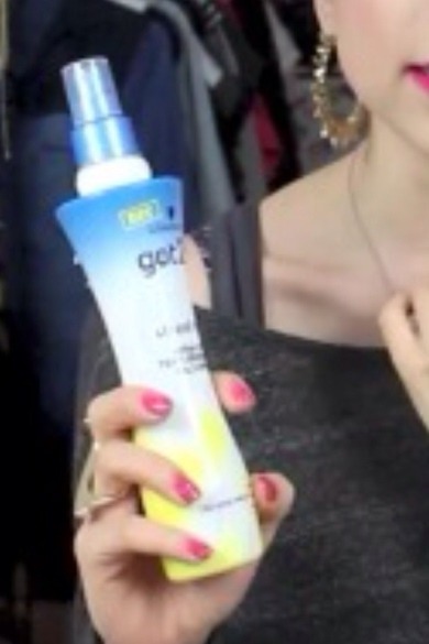 Kennt jemand von euch dieses Spray? Könnt ihr es empfehlen? (: Kennt jemand von euch dieses Spray? Könnt ihr es empfehlen? (:
