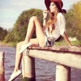 findet ihr ihren Body ok oder zu dünn?