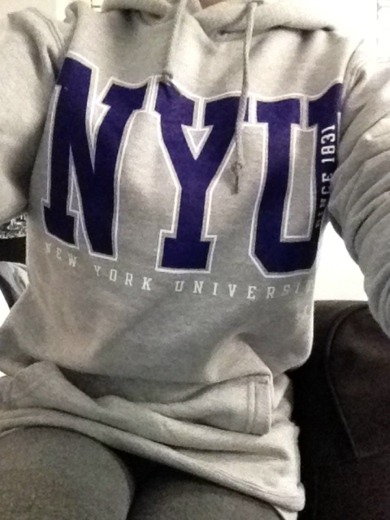 Wie findet ihr das NYU Sweatshirt ?