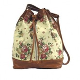 diese tasche..? :D oder..