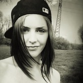 Hey. :) ehm falls ihr euch wundert die Bilder schonmal gesehen zu haben.. das war meine Cousine, sie hat sich jetzt aber abgemeldet und durch sie bin ich quasi hier her gekommen. :)) also nicht wundern.;))