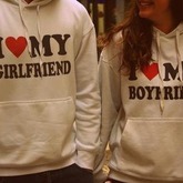 Habt ihr nen Freund/in ? 
ich nicht - in zu jung dafür :))