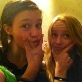 wie findet ihr uns?(: