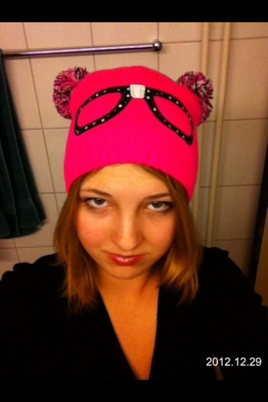 wie findet ihr die kappe:)? wie findet ihr die kappe:)?