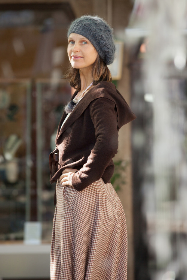 Walkwickeljacke braun mit Wollrock aus Kaschmir