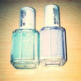 L♡ve essie. Ihr auch? (Sry, dass es nichts mit fashn zu tun hat.)