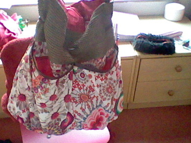 Die tasche ist aus Mallorca ich mag sie voll gerne !!:*