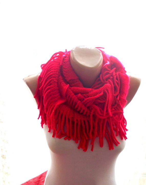 Rot Infinity- Schal geflochtenes Zopfmuster Neckwarmer Rot Circle Loop- Schal-Frauen- Mädchen-Accessoires
http://en.dawanda.com/product/95422367-rot-infinity--schal-geflochtenes-zopfmuster