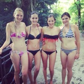 am eisbach ich bin die 2 von rechts ;) :* schönen sonnigen Tag noch :*