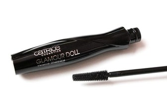 Welche Mascara benutzt ihr ?  Ich benutze im Moment die von Catrice ! Ich weiß nicht welche ich mir holen soll ! Kommis pls *_*