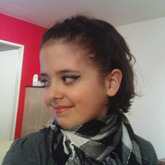 Wie findet ihr diesen Look eigentlich?
BITTE BEWERTEN

EURE StyleQueen01