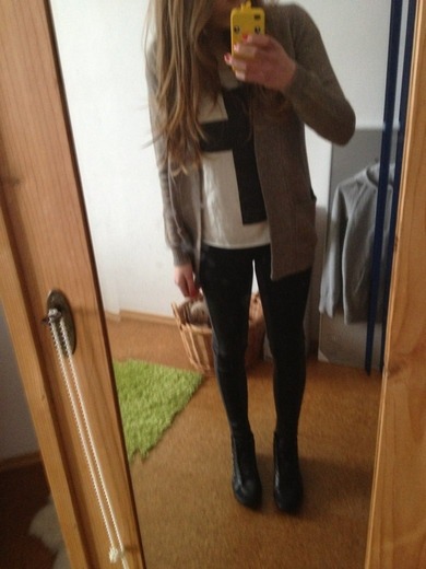 Steht mit der Look? Kommis bitte ;D