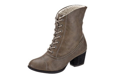 Wo kann man solche (oder ähnliche) Stiefeletten kaufen? Wo kann man solche (oder ähnliche) Stiefeletten kaufen?