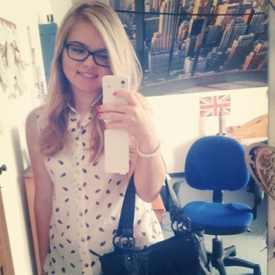 Follow me on Instagram : pastellbonbon ♥ Ihr könnt mir auch eure Namen sagen!