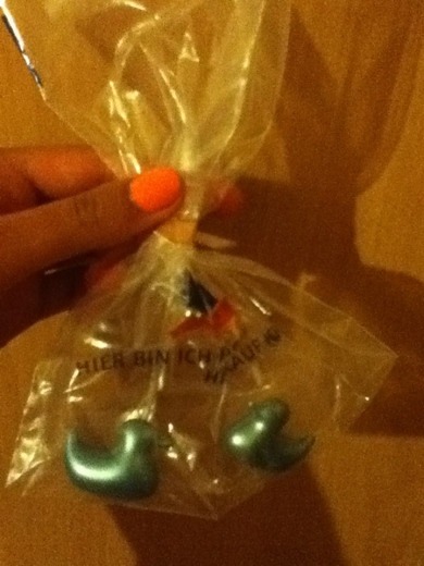 hi:) ich hab des bekommen und weiss echt ned was es ist, könnt ihr mir helfen? es riecht gut:)