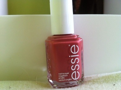 Lohnt sich Essie? :3