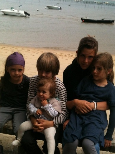 Ich& meine Cousinen und mein Cousin und meine Schwester...*.* <3 Gefällt es euch?':)