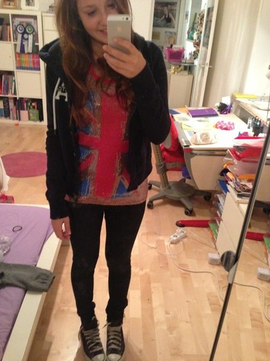Mein Outfit für morgen :) eure Meinungen ? <3