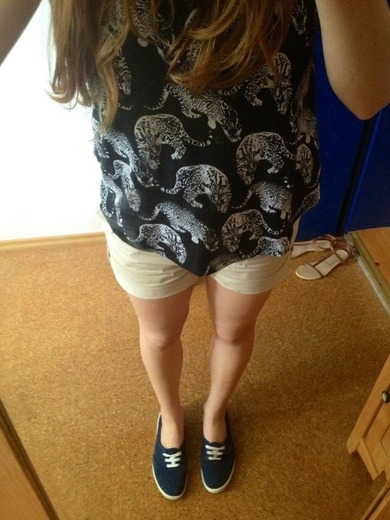 Wie findet ihr den Look? Kommis bitte :D Wie findet ihr den Look? Kommis bitte :D