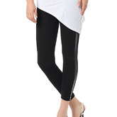 Würdet ihr leggins ,mit lederoptik an den seiten kaufen? (Sind nicht die auf den Bild,ist aber ähnlich ) 
oder wirkt das irgendwie komisch? :D