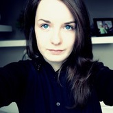 <3